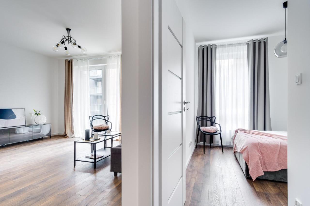 Apartament Chwaliszewo Z Balkonem - Free Parking Poznan Dış mekan fotoğraf